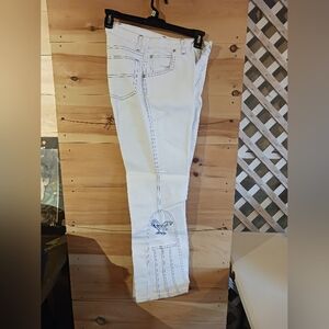 White Jeans with Embroidered Detail